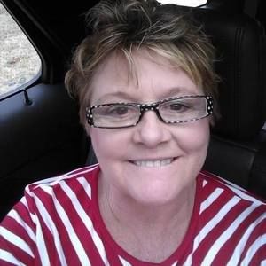 Meet your Posher, Gina